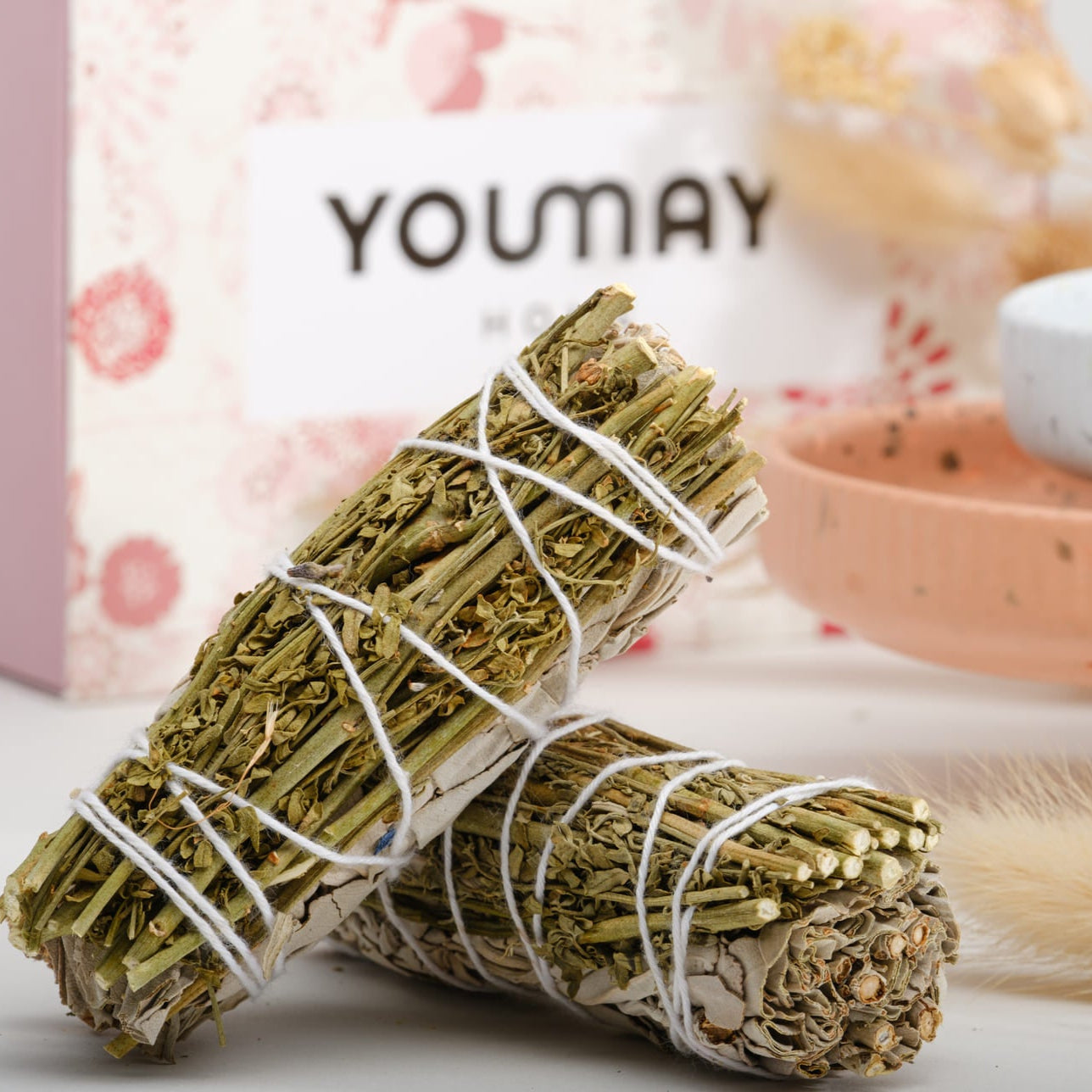 Fascio di Salvia Bianca con Ruda Rue - Protezione Antica, Potere Nuovo