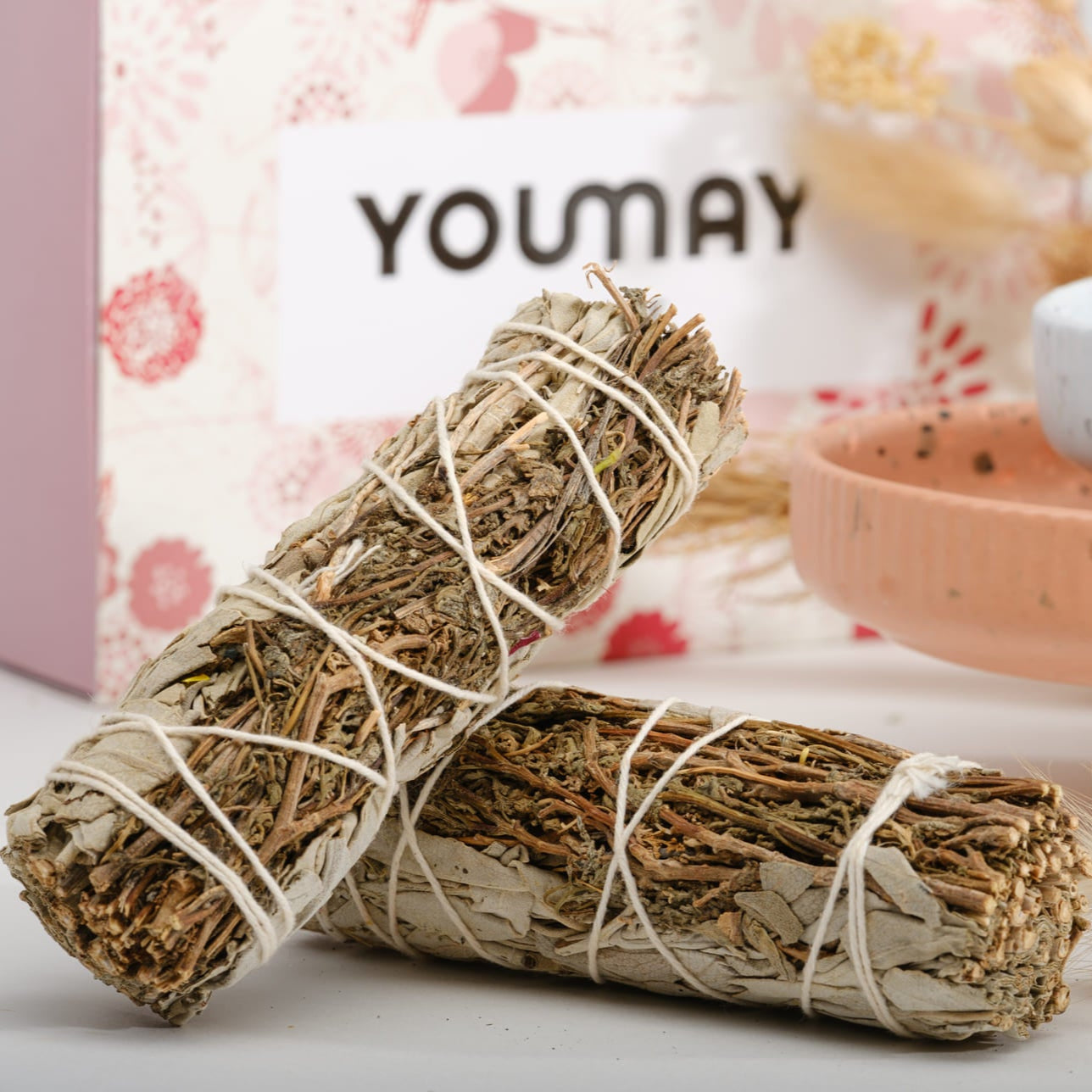 Fascio di Salvia Bianca con Artemisia – Lascia Andare il Dolore, Accogli il Nuovo 