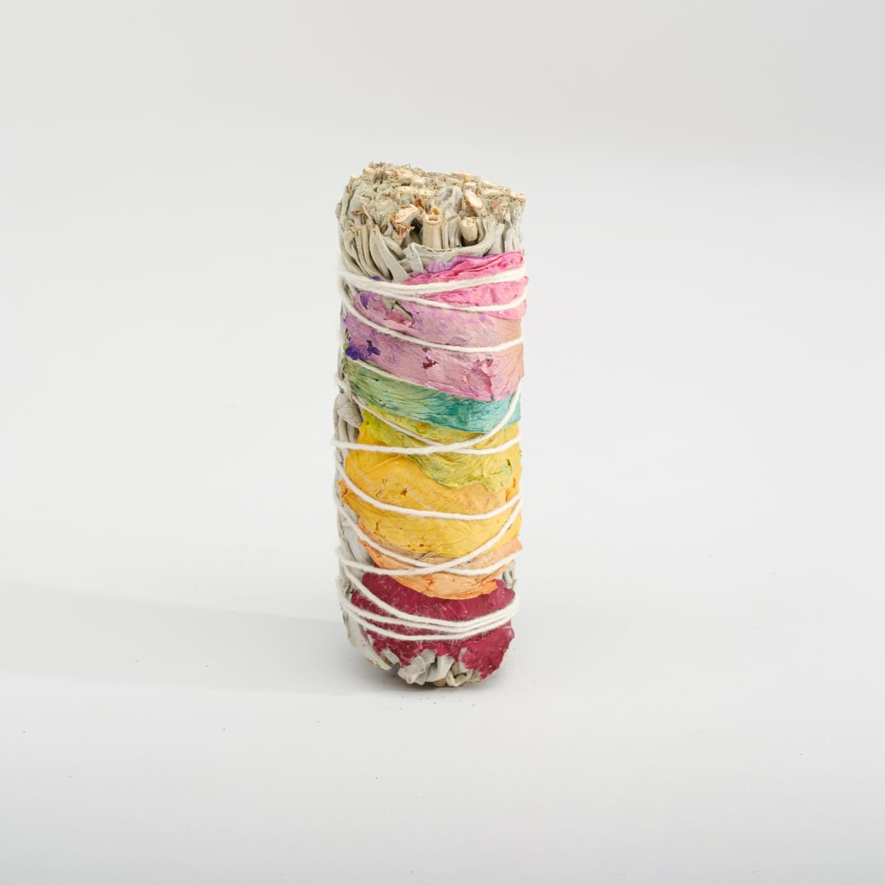 Fascio di Salvia Bianca con Petali di Rosa ai 7 Chakra